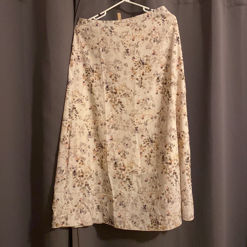 🤎 Beautiful Floral Print Skirt, Midi/Maxi Skirt, Size Small/Medium